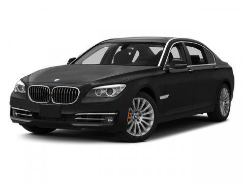 2013 BMW 740 740i