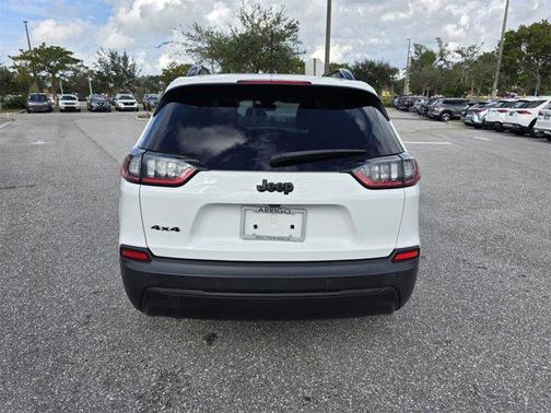2021 Jeep Cherokee Altitude