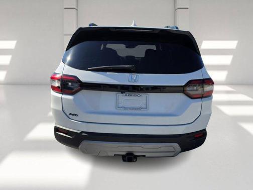 2023 Honda Pilot AWD TrailSport