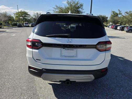 2023 Honda Pilot AWD TrailSport