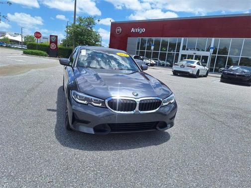 2022 BMW 330 330i