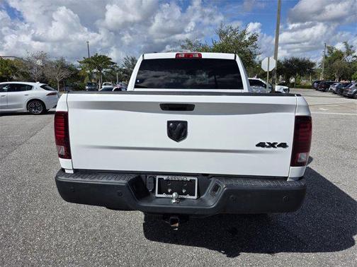2022 RAM 1500 Classic Warlock Crew Cab 4x4 5'7' Box