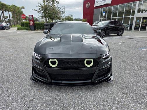 2022 Ford Mustang EcoBoost