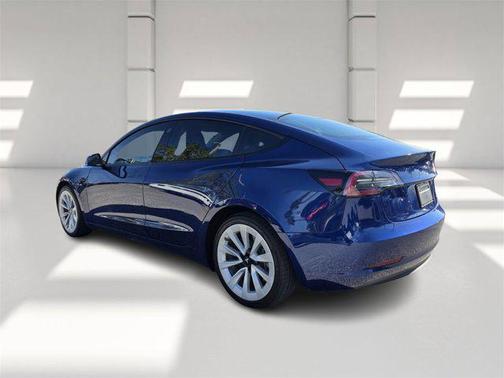 2022 Tesla Model 3 Standard Range