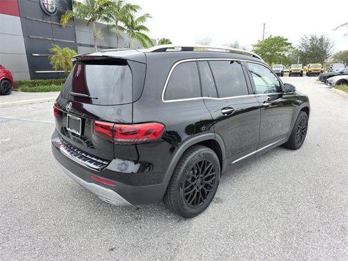 2021 Mercedes-Benz GLB 250 Base