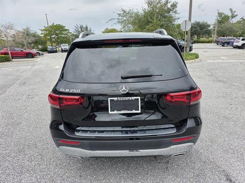 2021 Mercedes-Benz GLB 250 Base