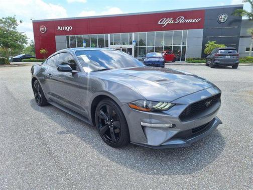 2021 Ford Mustang EcoBoost
