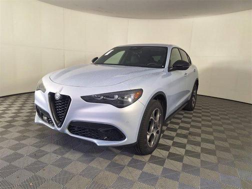 2025 Alfa Romeo Stelvio Sprint