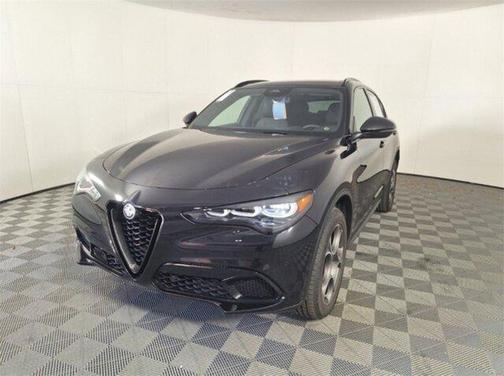 2025 Alfa Romeo Stelvio Sprint