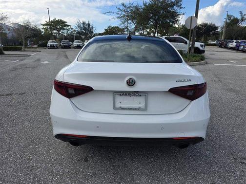 2023 Alfa Romeo Giulia Ti