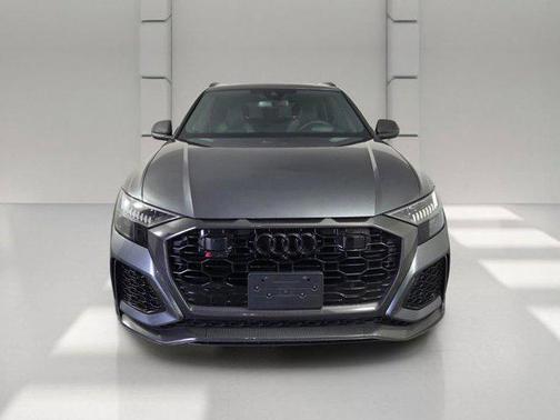 Daytona Gray Pearl Effect 2024 Audi RS Q8 4.0T