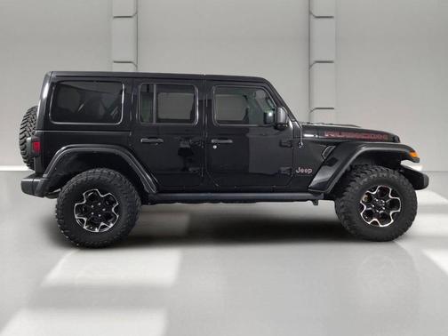 Black Clearcoat 2023 Jeep Wrangler Rubicon
