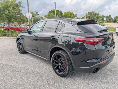 2020 Alfa Romeo Stelvio Base