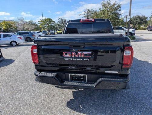 2024 GMC Canyon Elevation