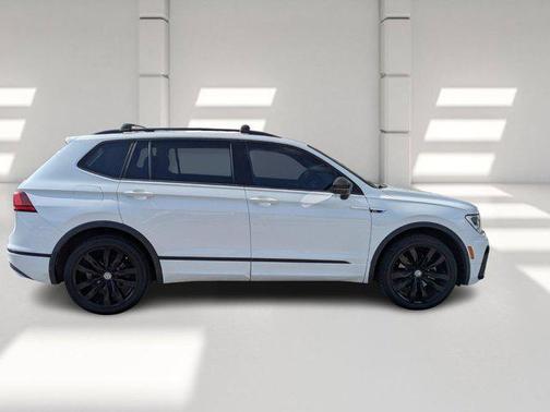 2021 Volkswagen Tiguan 2.0T SE R-Line Black