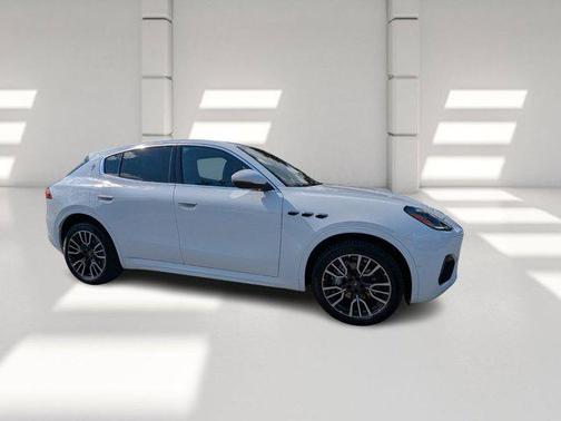 2025 Maserati Grecale Base