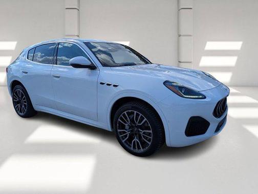 2025 Maserati Grecale Base