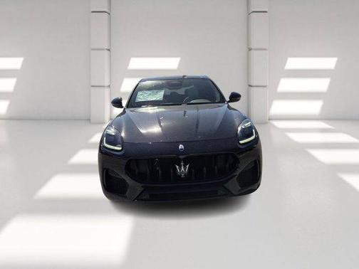 2026 Maserati Grecale Modena