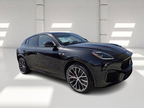 2026 Maserati Grecale Modena