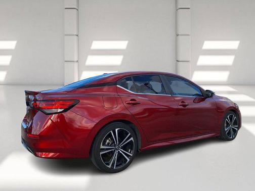 2020 Nissan Sentra SR