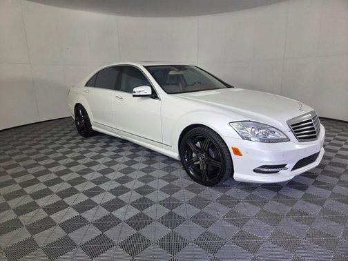 Diamond White 2011 Mercedes-Benz S-Class 4MATIC