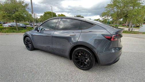 2023 Tesla Model Y Long Range Dual Motor All-Wheel Drive