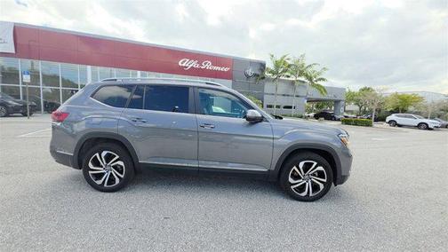 2022 Volkswagen Atlas 2.0T SEL