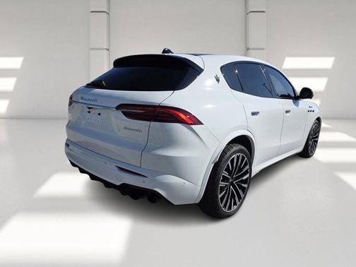 2023 Maserati Grecale Modena