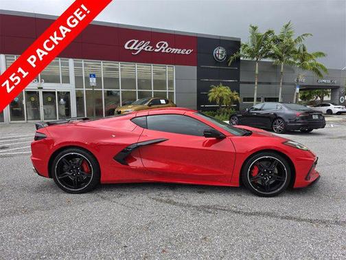 2021 Chevrolet Corvette Stingray w/3LT