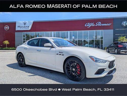 2022 Maserati Ghibli Modena