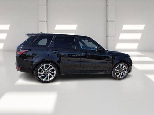 2022 Land Rover Range Rover Sport HSE Silver Edition