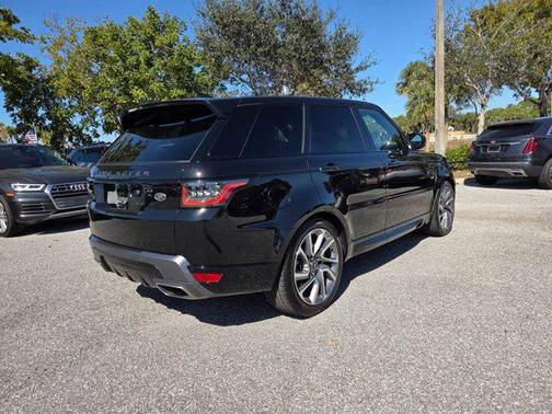 2022 Land Rover Range Rover Sport HSE Silver Edition