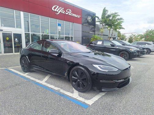 2021 Tesla Model S Plaid