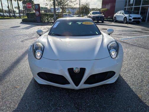 2016 Alfa Romeo 4C Base