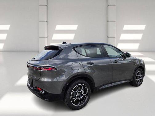2025 Alfa Romeo Tonale EAWD