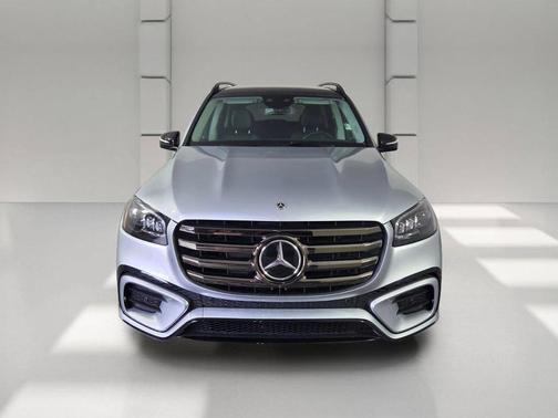 Cirrus Silver Metallic 2026 Mercedes-Benz GLS 450 4MATIC