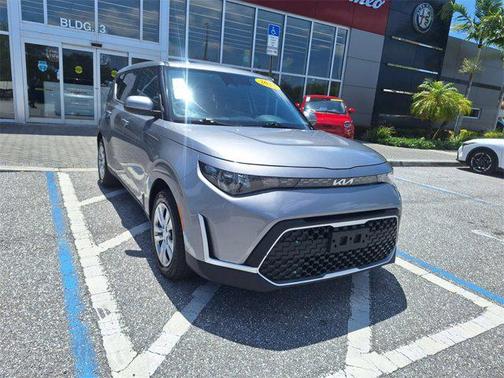 2023 Kia Soul LX