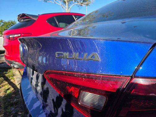 2020 Alfa Romeo Giulia Base