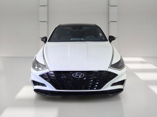 Quartz White 2022 Hyundai SONATA SEL Plus