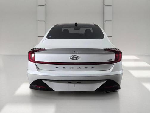 Quartz White 2022 Hyundai SONATA SEL Plus