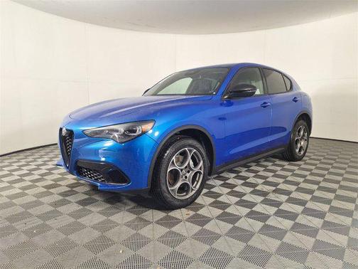 2025 Alfa Romeo Stelvio Sprint