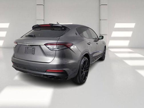 2022 Maserati Levante Modena