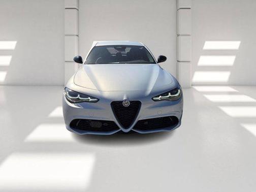 2026 Alfa Romeo Giulia Base