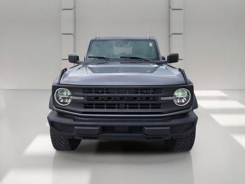 CARBONIZED GRAY METALLIC 2023 Ford Bronco Base