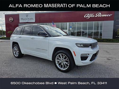 2022 Jeep Grand Cherokee Summit