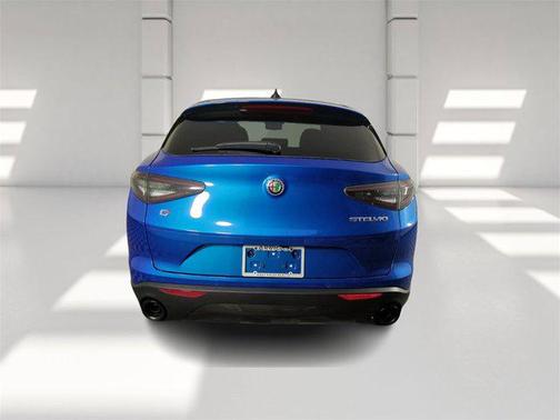 2025 Alfa Romeo Stelvio Sprint AWD