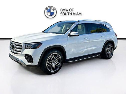 2025 Mercedes-Benz GLS 450 4MATIC
