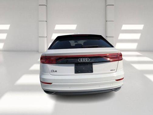 2023 Audi Q8 55 Premium Plus