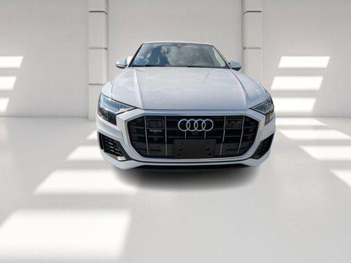 2023 Audi Q8 55 Premium Plus