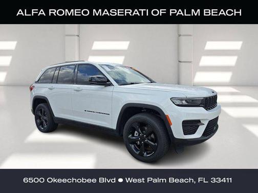 2022 Jeep Grand Cherokee Altitude